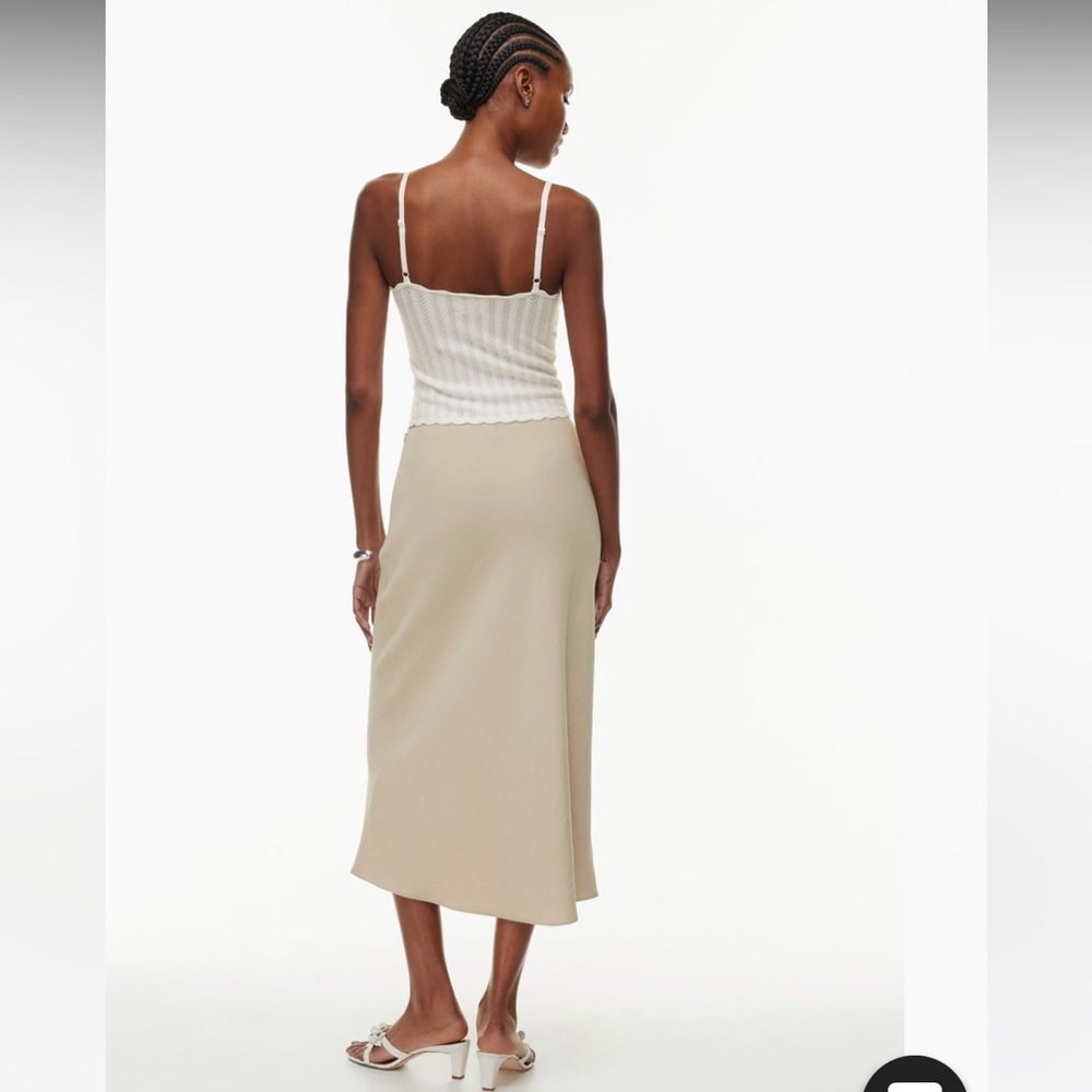 ARITZIA WILFRED SOLOIST TOP IN LIGHT BIRCH - Picture 5 of 6
